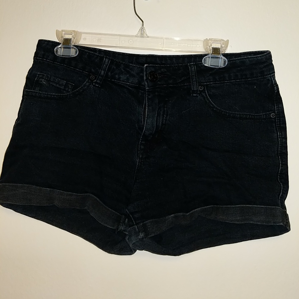 BDG black faded mid-rise short-shorts